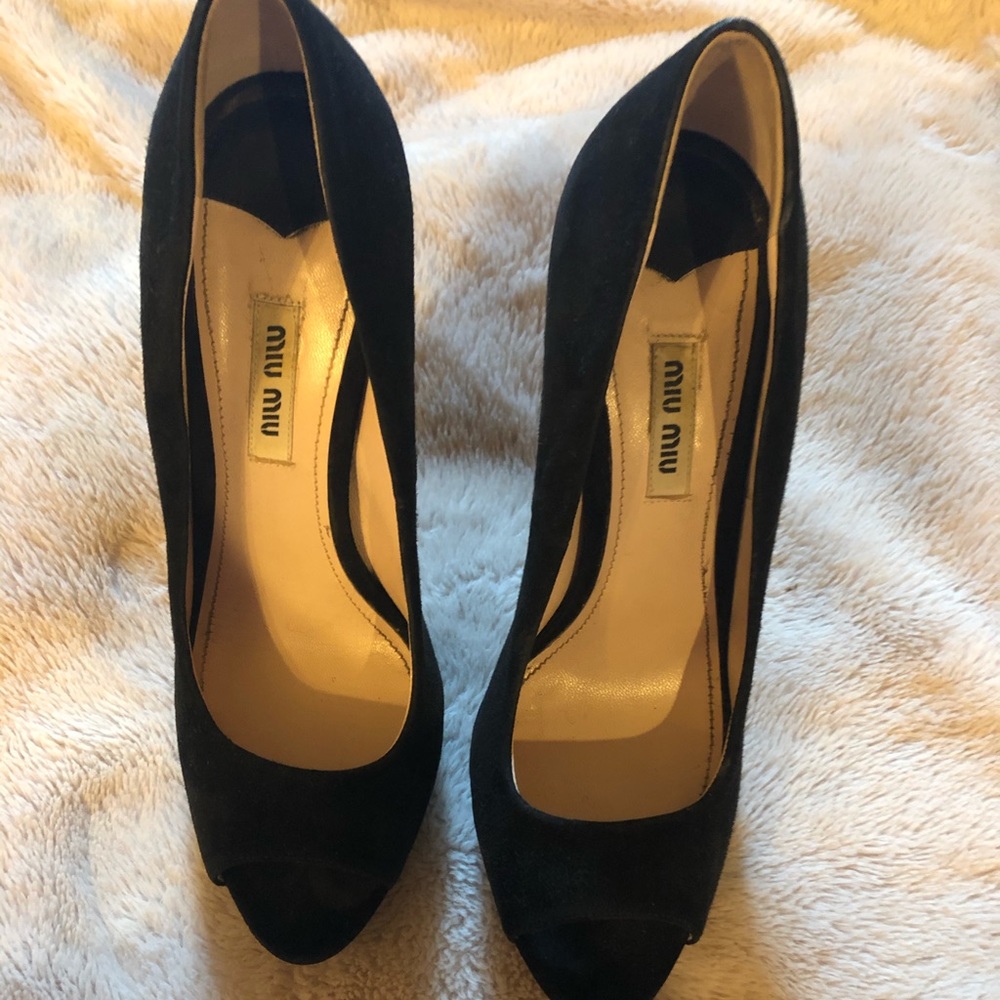 Practically New Miu Miu Nero Suede Peep Toe Heel - image 2